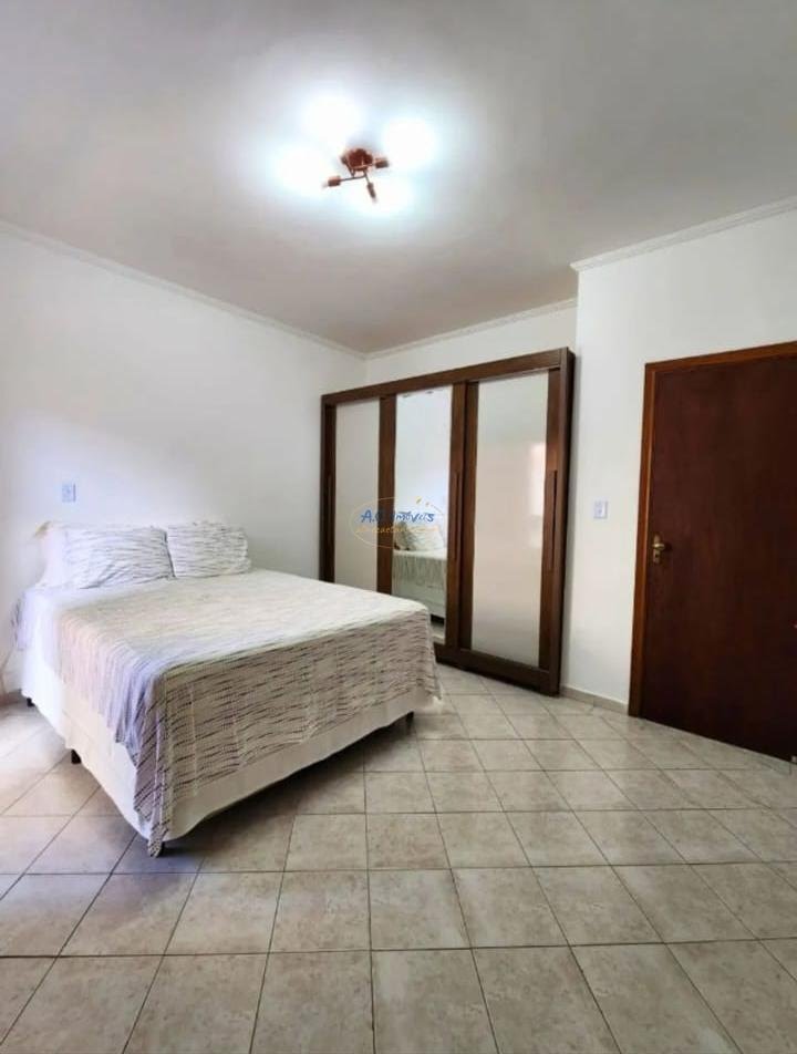 Casa à venda com 2 quartos, 2 suítes, 2 vagas e 89m² no Guilhermina, Praia Grande (SP) — foto 11 de 23