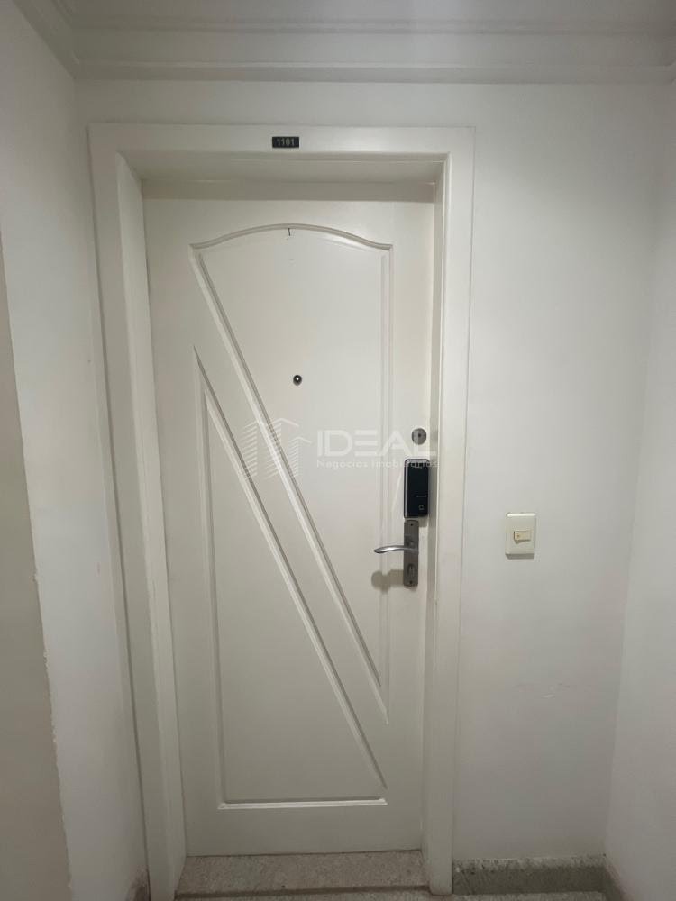 Apt 1101
