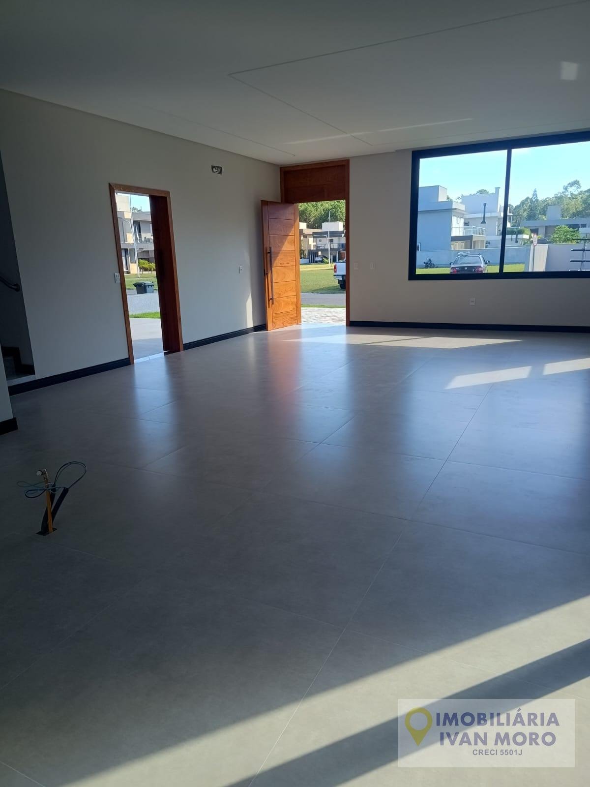 Casa à venda com 4 quartos, 3 suítes, 4 vagas e 250m² no São João do Rio Vermelho, Florianópolis (SC) — foto 4 de 30