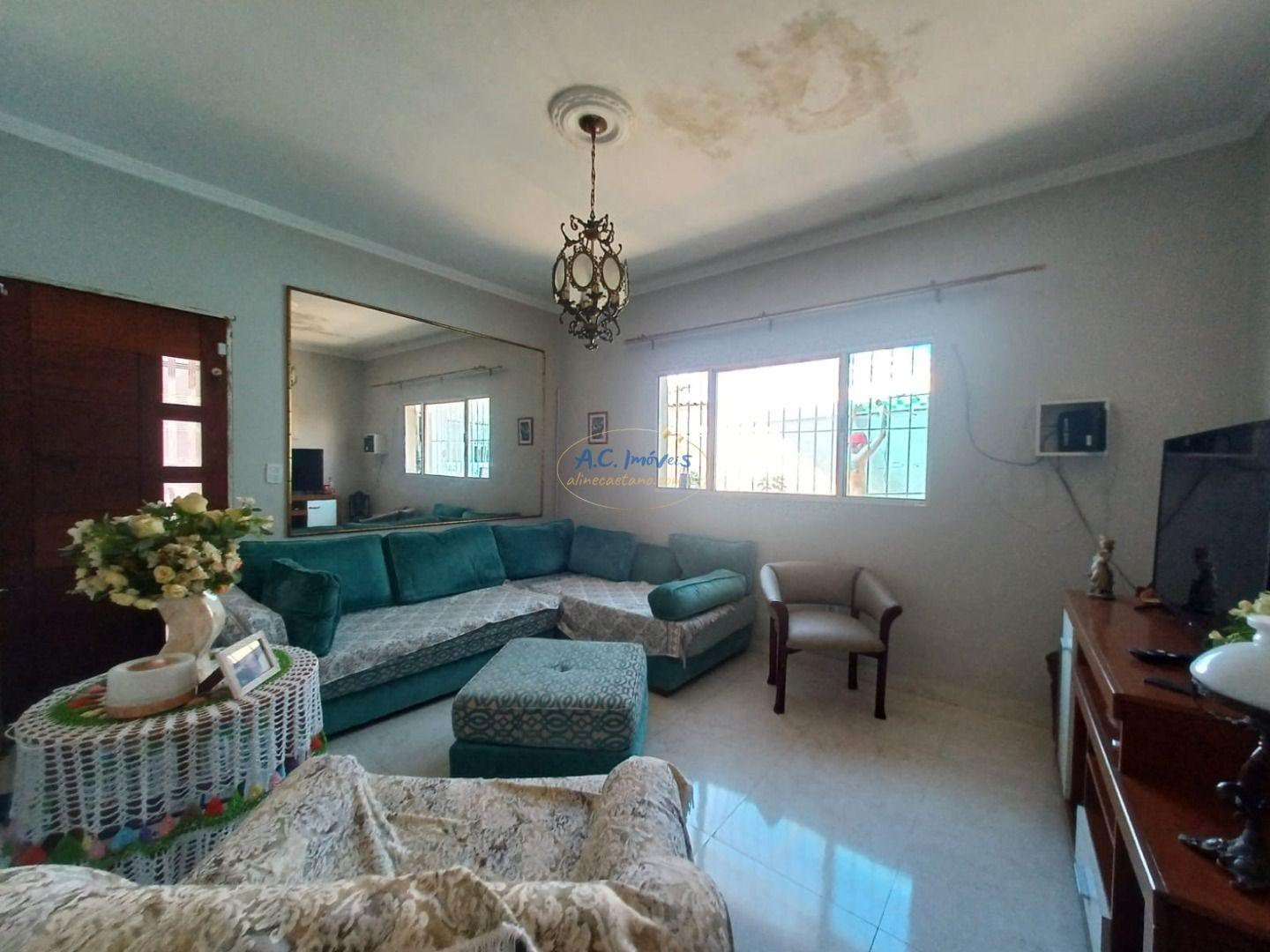 Casa à venda com 3 quartos, 2 suítes, 2 vagas e 174m² no Vila Tupi, Praia Grande (SP) — foto 3 de 30