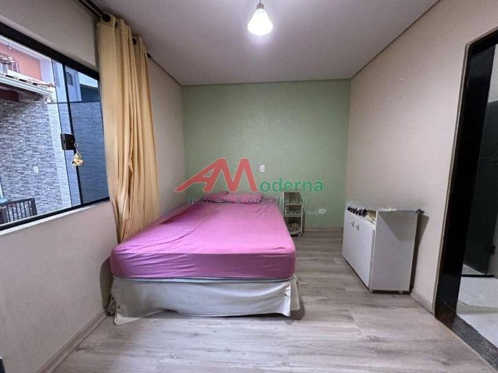 Casa à venda com 2 quartos, 2 suítes, 2 vagas e 265m² no Nova Petrópolis, São Bernardo do Campo (SP) — foto 13 de 26