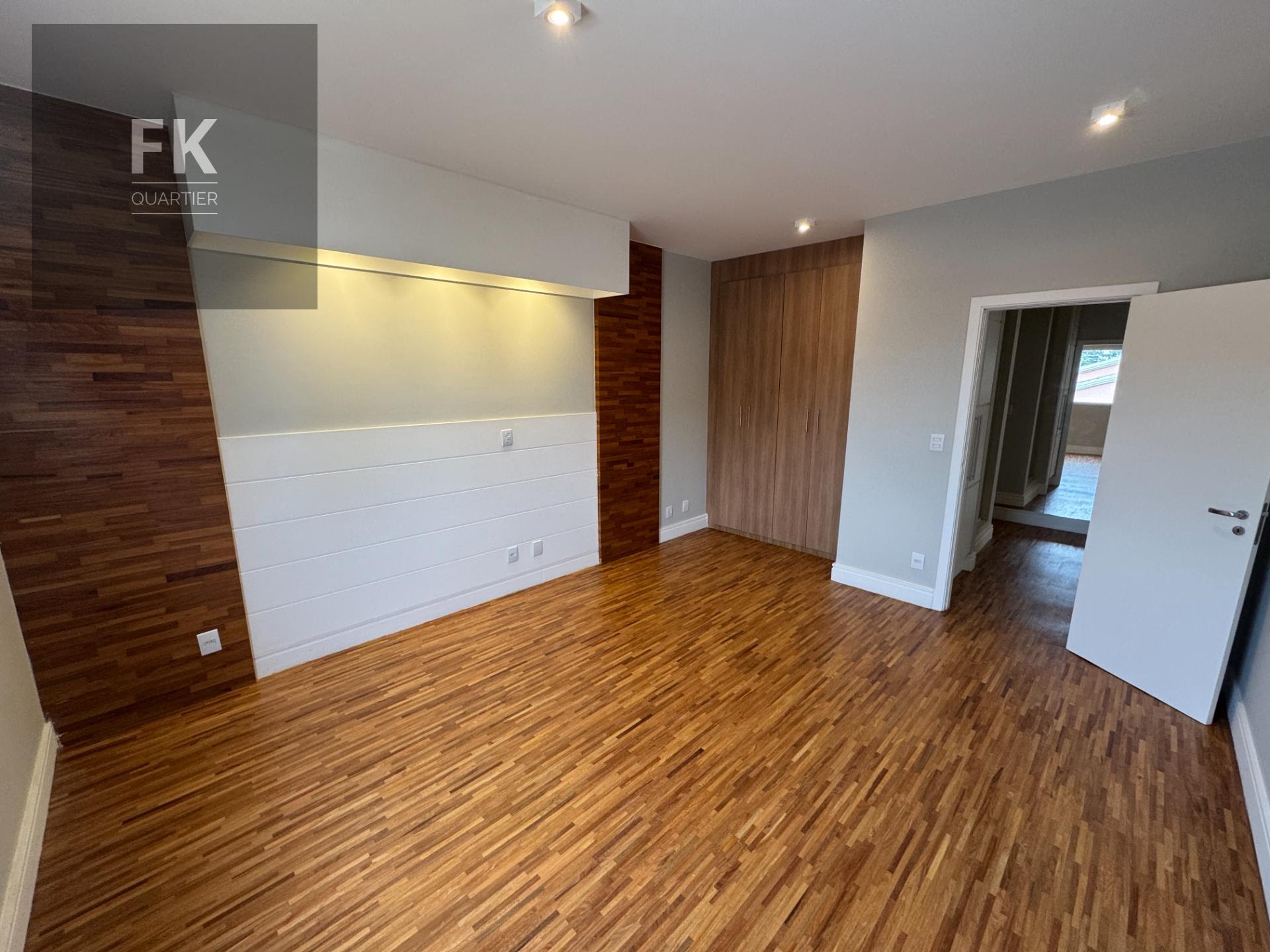 Casa à venda com 3 quartos, 3 suítes, 2 vagas e 235m² no Tamboré, Santana de Parnaíba (SP) — foto 20 de 23
