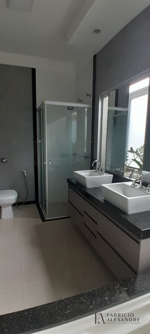 Casa à venda com 3 quartos, 3 suítes, 4 vagas e 215m² no Residencial Gaivota I, São José do Rio Preto (SP) — foto 24 de 30