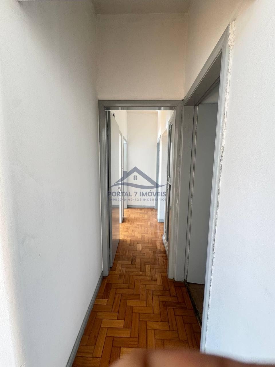 Apartamento à venda com 4 quartos, 2 banheiros e 130m² no Centro, Sete Lagoas (MG) — foto 6 de 16