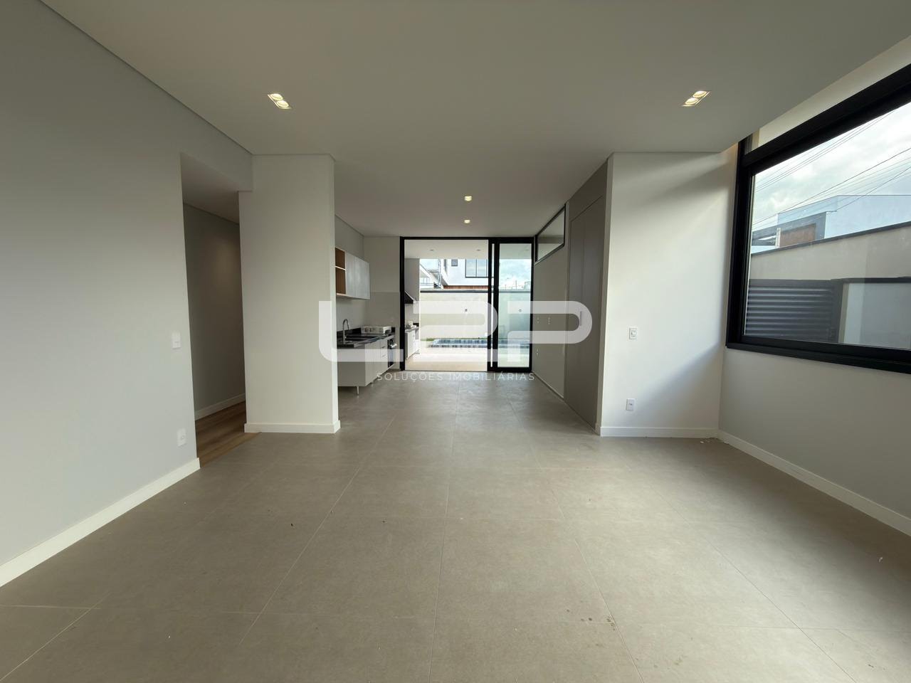 Casa à venda com 3 quartos, 3 suítes, 4 vagas e 203m² no Villagio Azzure, Itupeva (SP) — foto 6 de 30