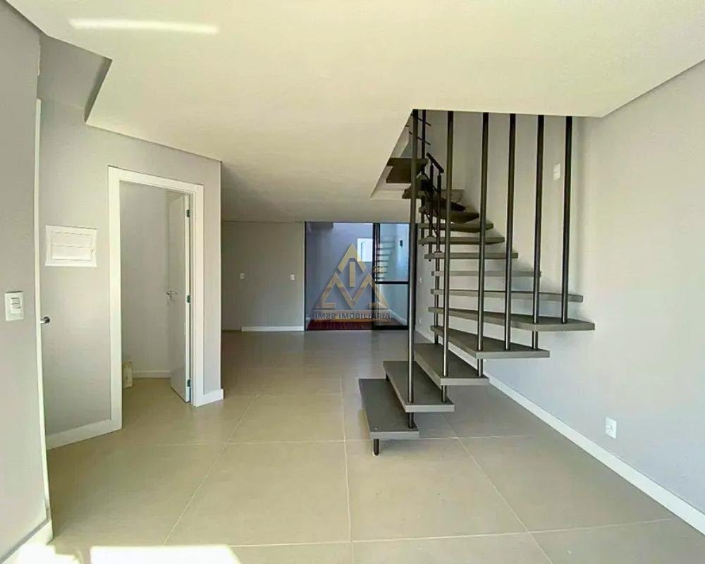 Casa à venda com 3 quartos, 1 suíte, 2 vagas e 92m² no Vila Nova, Blumenau (SC) — foto 3 de 12