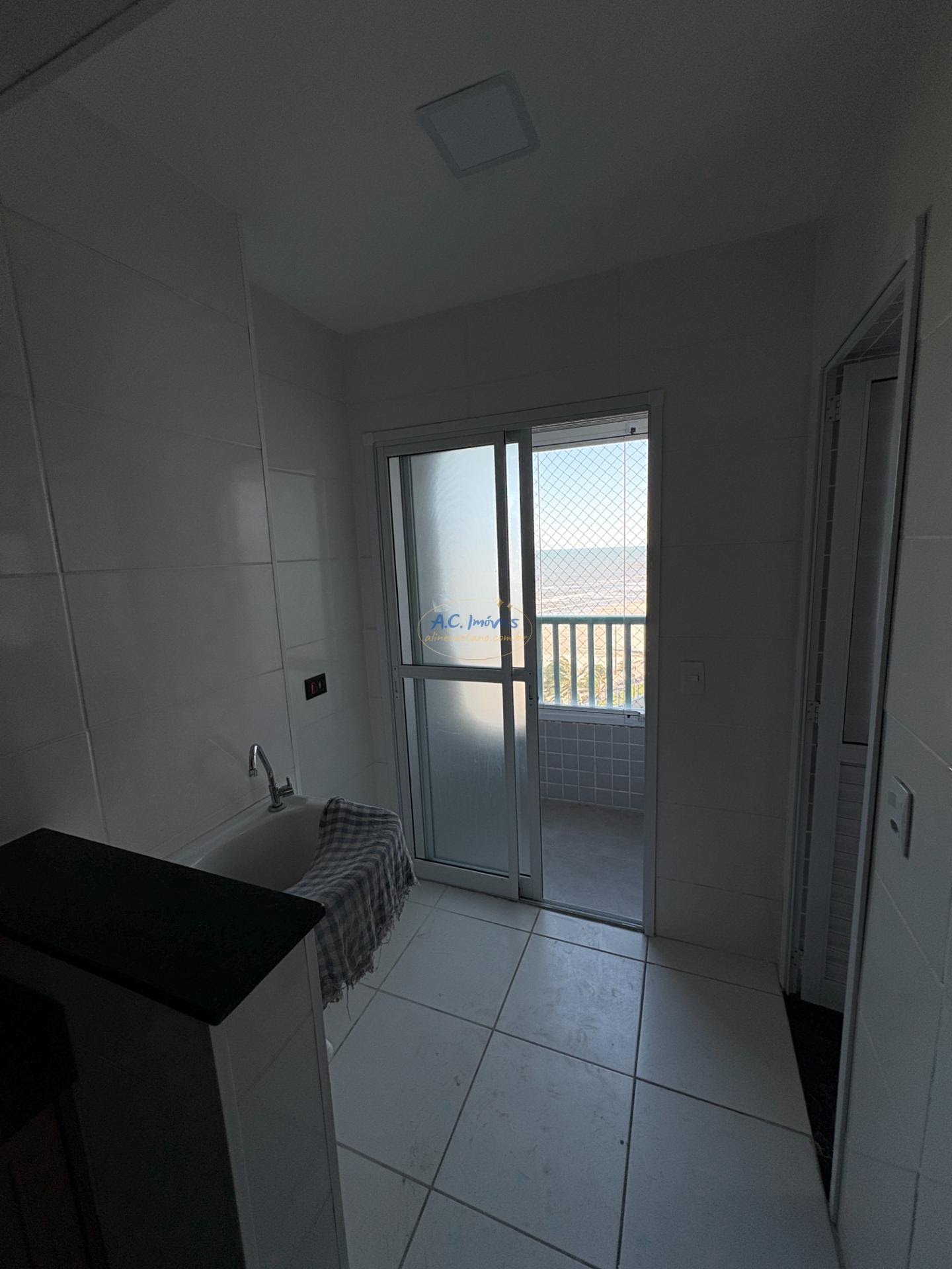 Apartamento à venda com 3 quartos, 1 suíte, 2 vagas e 112m² no Vilamar, Praia Grande (SP) — foto 7 de 30