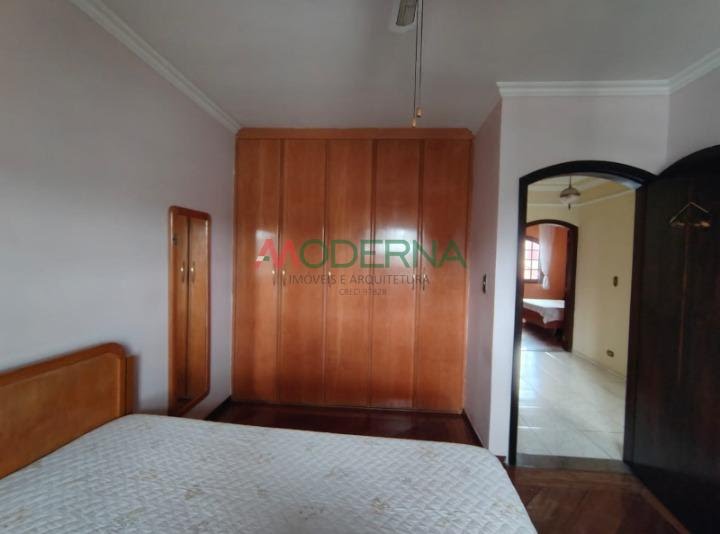 Casa à venda com 4 quartos, 1 suíte, 5 vagas e 229m² no Paulicéia, São Bernardo do Campo (SP) — foto 19 de 30