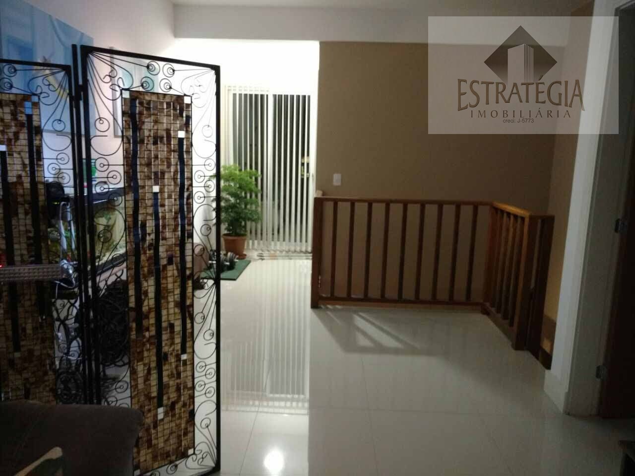 Cobertura à venda com 3 quartos, 2 suítes, 2 vagas e 190m² no Vila Militar, Petrópolis (RJ) — foto 19 de 23