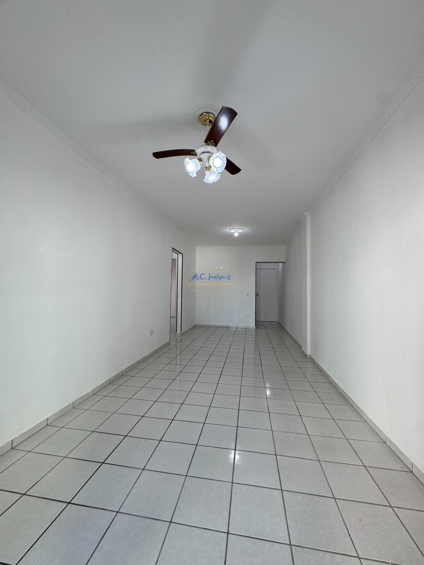 Apartamento à venda com 2 quartos, 1 suíte, 1 vaga e 85m² no Vila Tupi, Praia Grande (SP) — foto 8 de 28