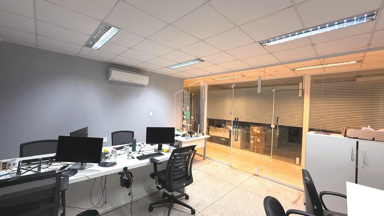 Comercial à venda com 4 vagas e 600m² no Parque Amazônia, Goiânia (GO) — foto 21 de 30