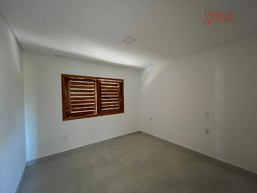 Casa Duplex em PREA  -  Cruz