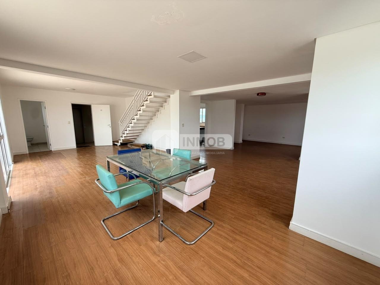 Cobertura para alugar com 4 quartos, 4 suítes e 292m² no Vila Costa, Taubaté (SP) — foto 3 de 30