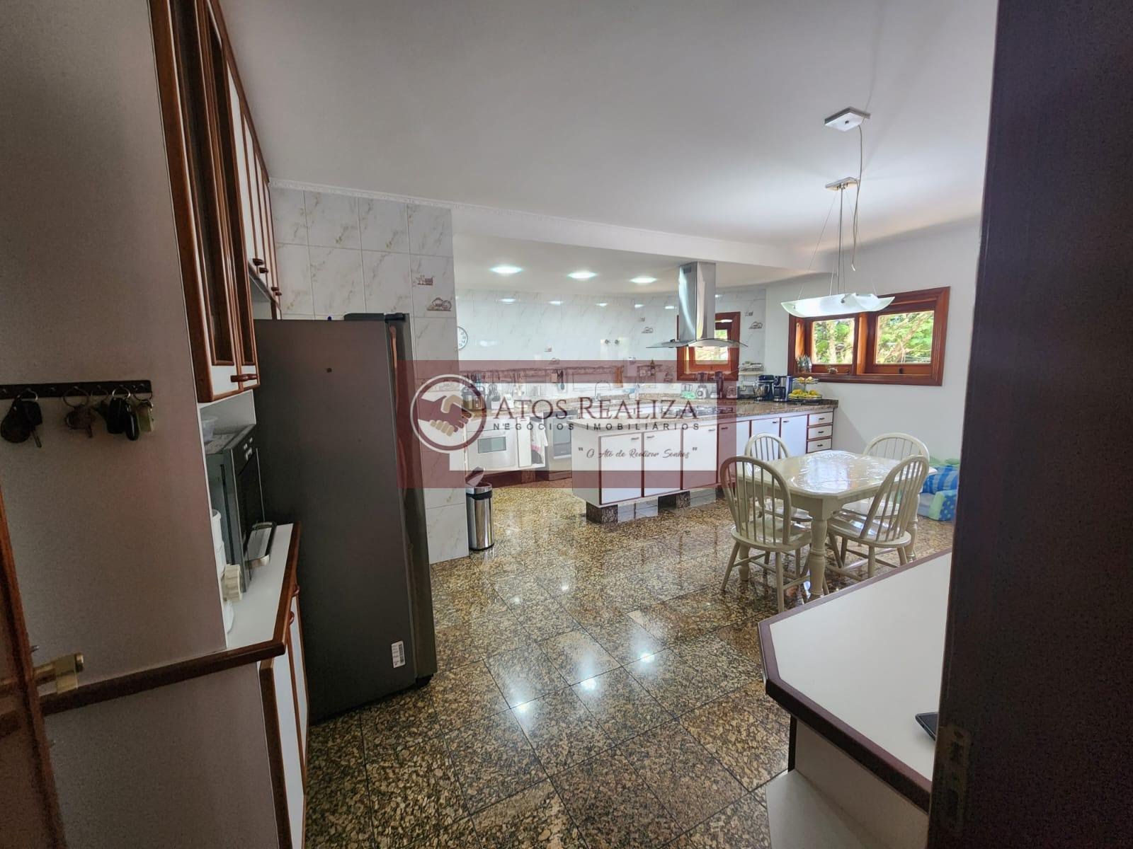 Casa à venda com 4 quartos, 4 banheiros, 7 vagas e 500m² no Bolsão de Interlagos, São Paulo (SP) — foto 25 de 30
