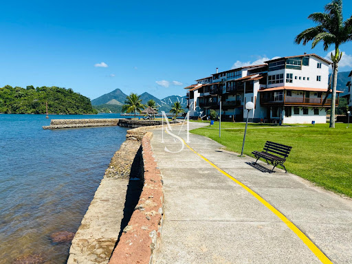Apartamento no Península II – Praia Privativa, Gerador de Energia e Vaga de Jet Ski