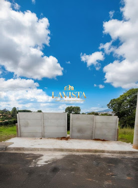 Lote / Terreno em Loteamento Vale das Flores  -  Atibaia