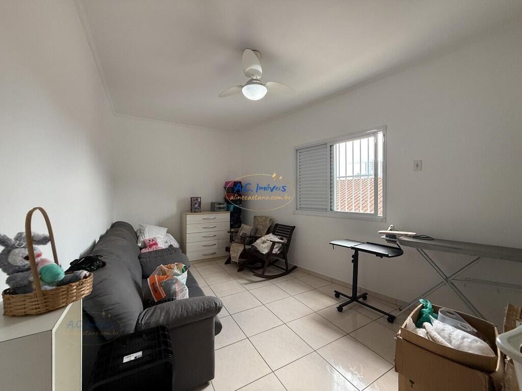 Casa à venda com 3 quartos, 1 suíte, 2 vagas e 177m² no Canto do Forte, Praia Grande (SP) — foto 13 de 19