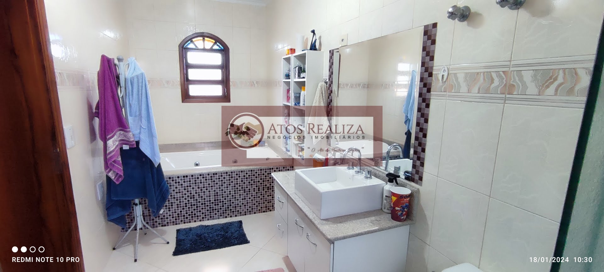 Casa à venda com 4 quartos, 1 suíte, 4 vagas e 267m² no Terceira Divisão de Interlagos, São Paulo (SP) — foto 9 de 30