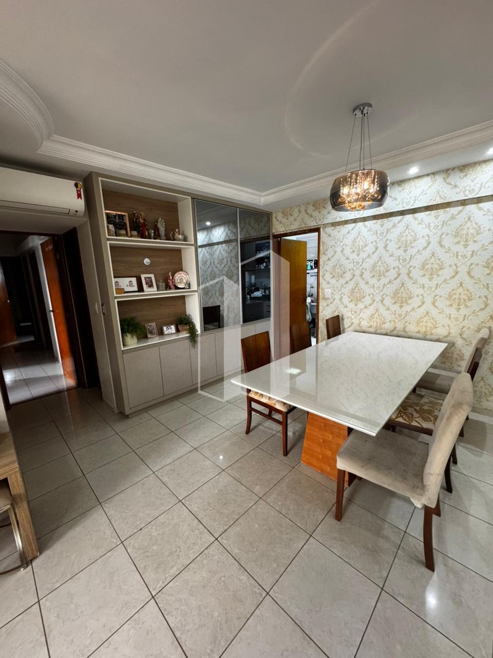 Apartamento à venda com 4 quartos, 1 suíte, 2 vagas e 110m² no Setor Bueno, Goiânia (GO) — foto 5 de 24