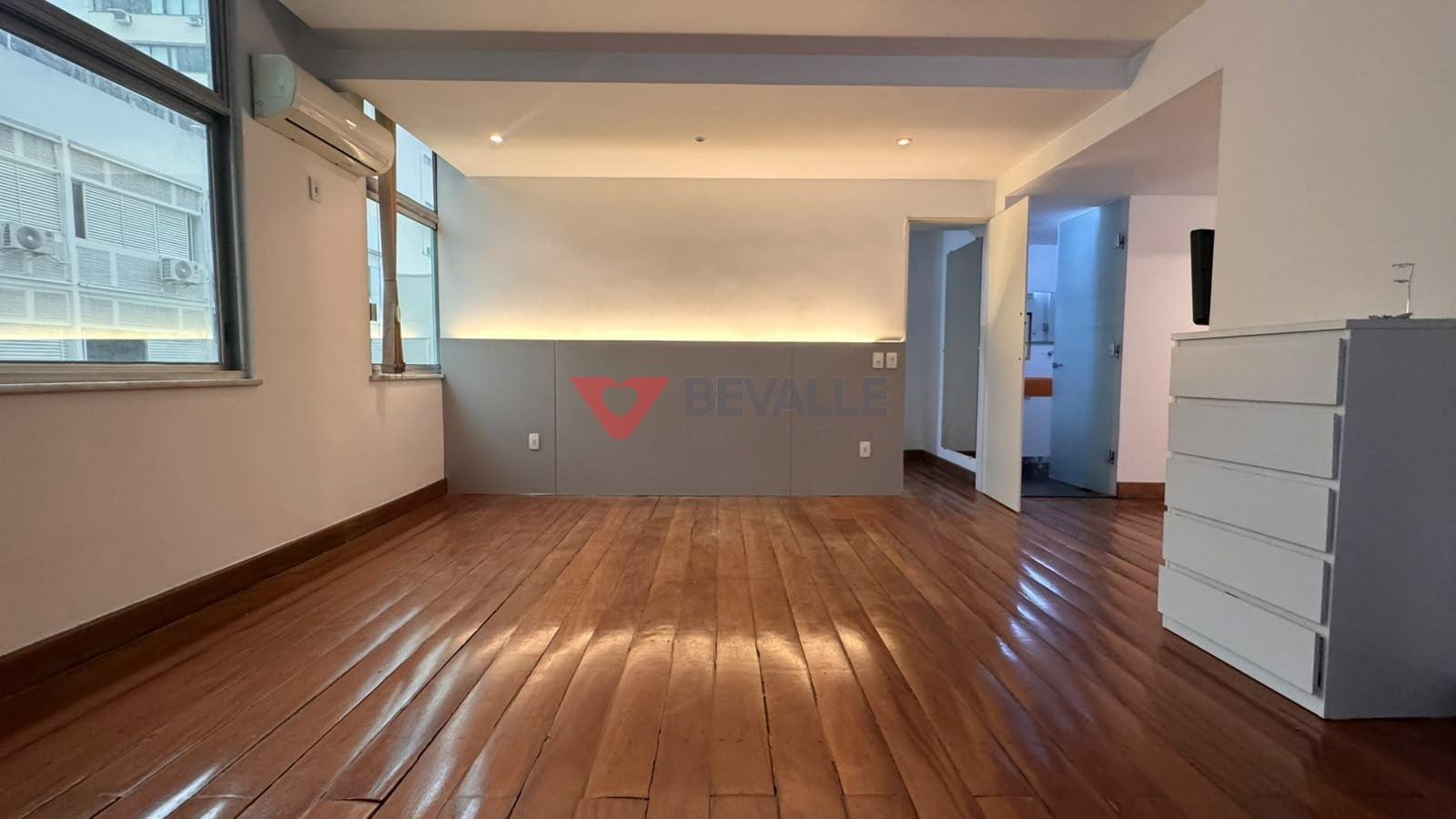 Apartamento à venda com 1 quarto, 1 suíte, 1 vaga e 75m² no Leblon, Rio de Janeiro (RJ) — foto 24 de 30