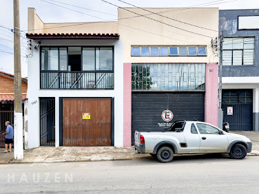 Casa à venda e locação em Vila Santa Libânia, Bragança Paulista: 4 dorms, 2 suítes, 330m².