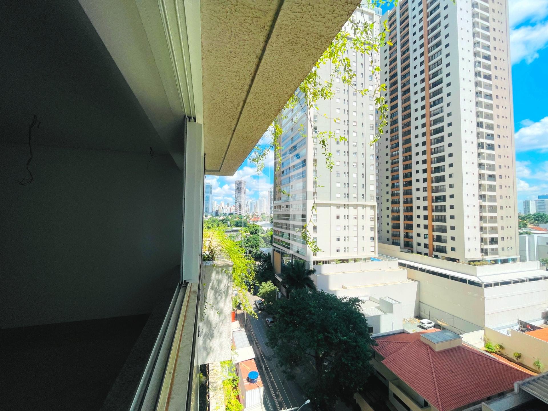 Apartamento à venda com 4 quartos, 4 suítes, 3 vagas e 256m² no Setor Marista, Goiânia (GO) — foto 12 de 30