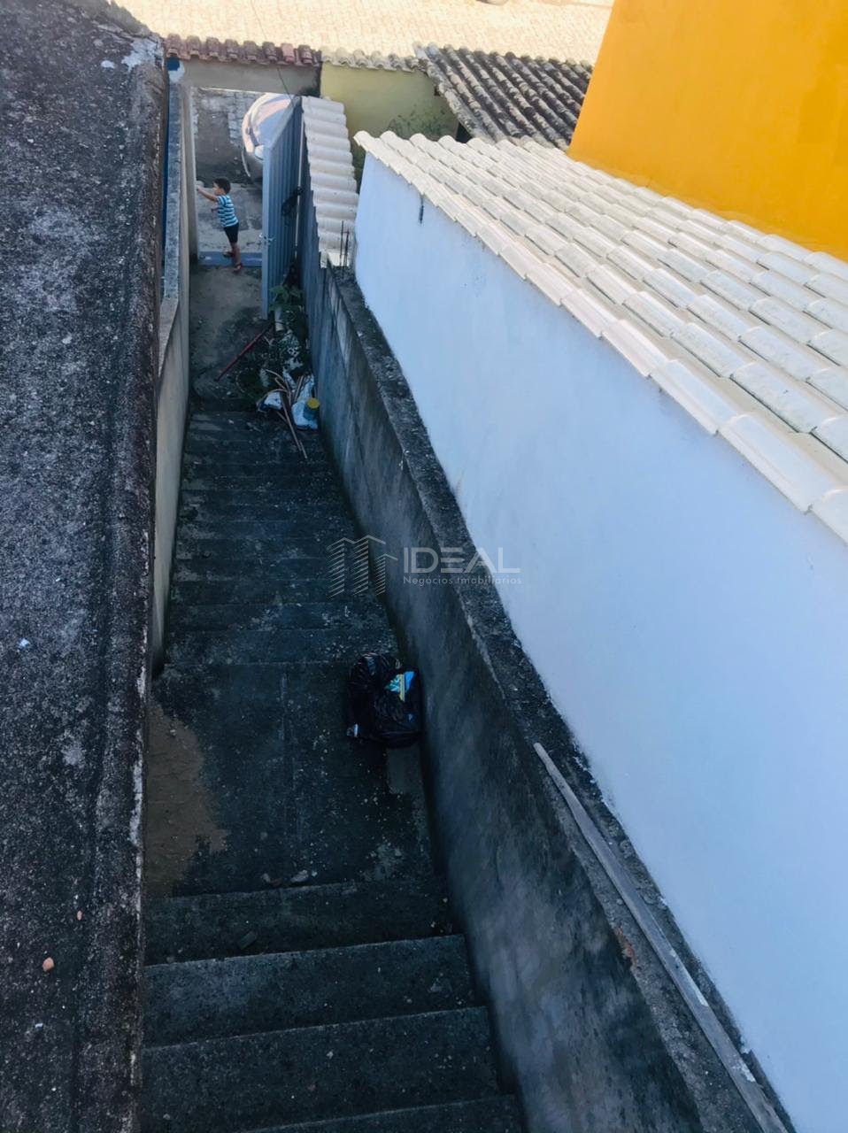 Casa à venda com 4 quartos, 3 suítes, 2 vagas e 200m² no Parque Aeroporto, Macaé (RJ) — foto 24 de 30