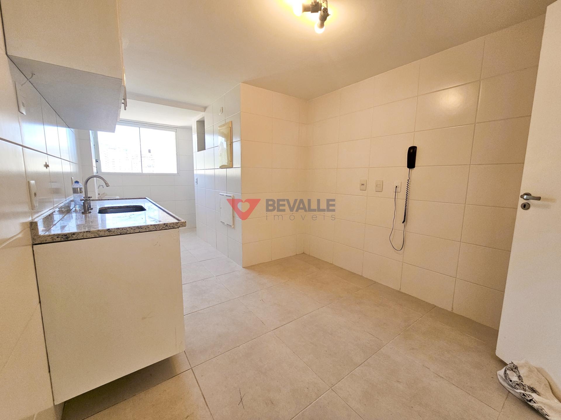 Apartamento à venda com 3 quartos, 1 suíte, 1 vaga e 120m² no Botafogo, Rio de Janeiro (RJ) — foto 16 de 28