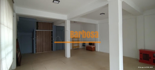 🏢 IMÓVEL COMERCIAL PARA LOCAÇÃO – ÁREA CENTRAL
