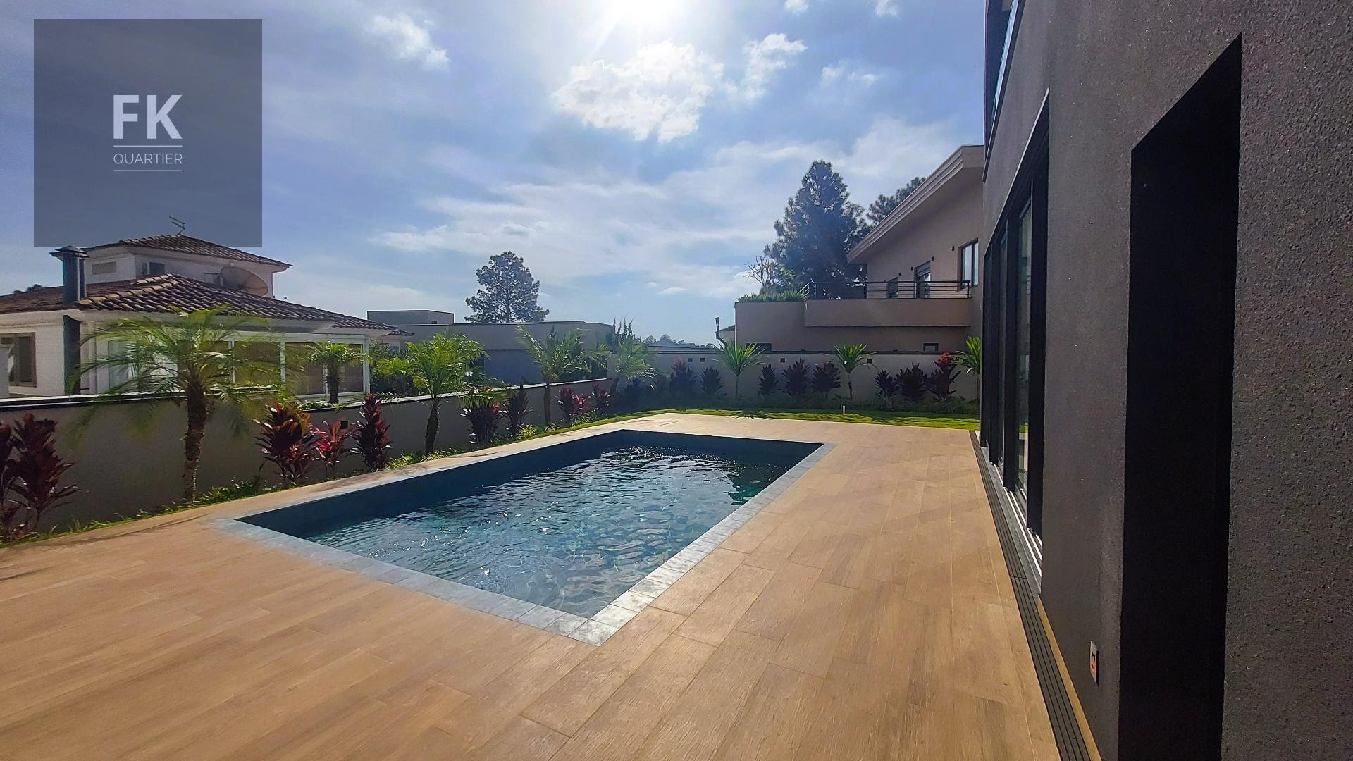 Casa à venda com 5 quartos, 5 suítes, 6 vagas e 518m² no Residencial Morada dos Lagos, Barueri (SP) — foto 17 de 30