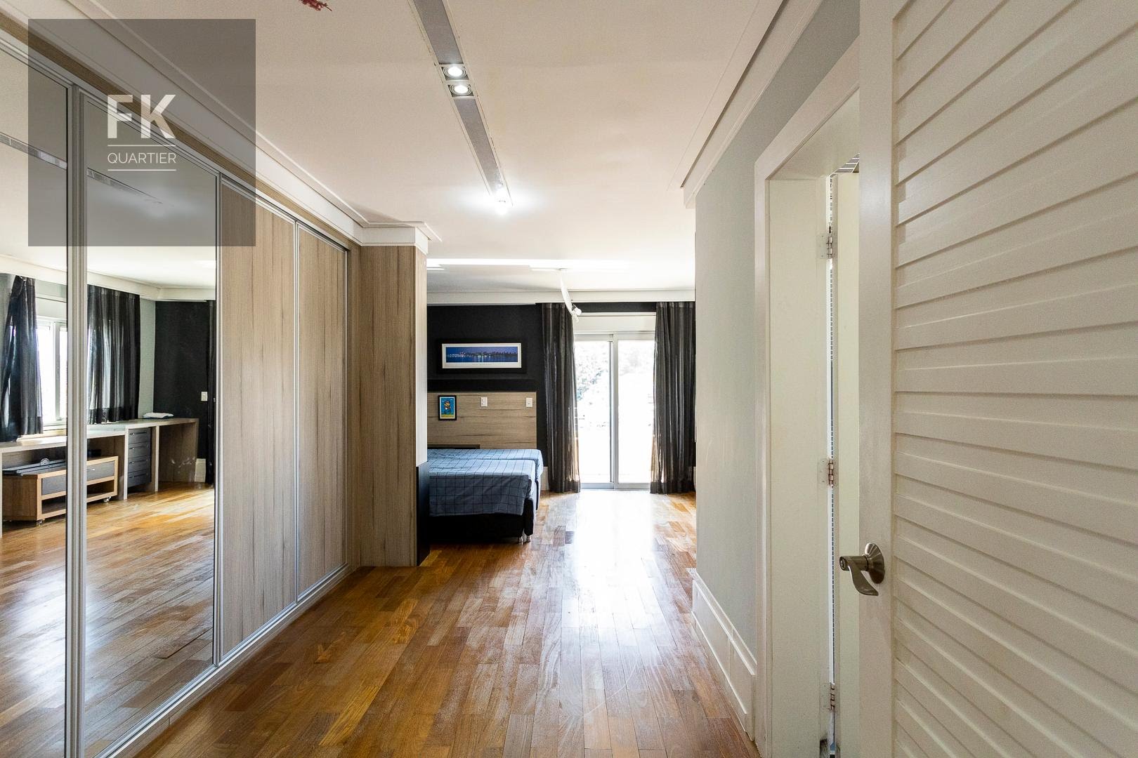 Casa à venda com 5 quartos, 5 suítes, 8 vagas e 1200m² no Tamboré, Barueri (SP) — foto 28 de 30