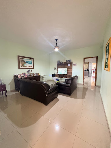 Casa com 3 Quartos + Suíte Independente no Bela Laguna