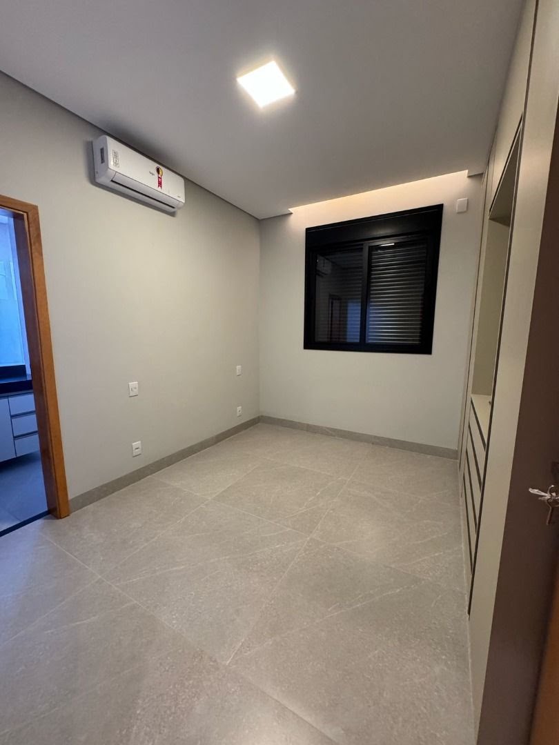 Casa à venda com 4 quartos, 4 suítes e 192m² no Recreio das Acácias, Ribeirão Preto (SP) — foto 16 de 22