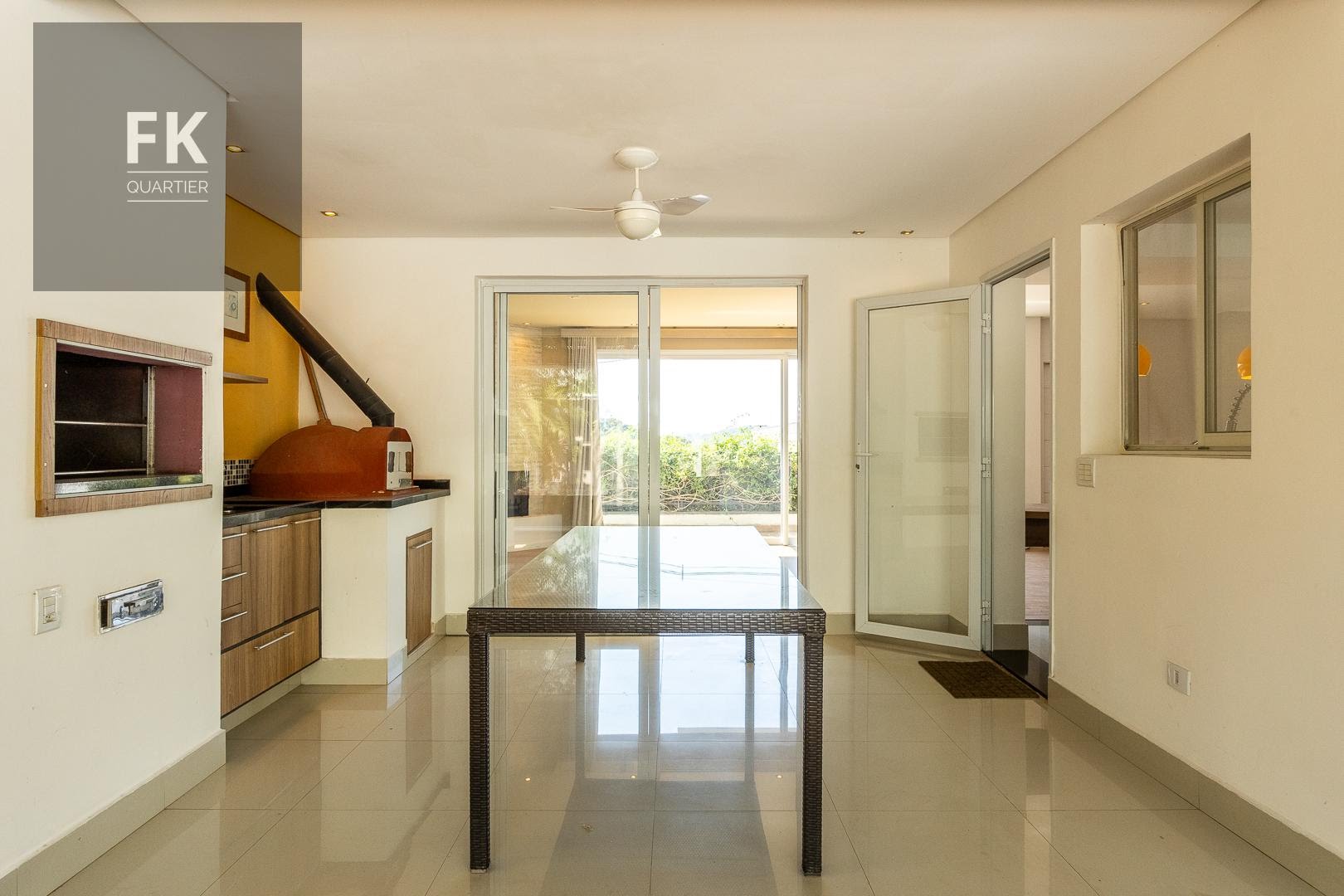 Casa à venda com 3 quartos, 3 suítes, 4 vagas e 245m² no Alphaville, Santana de Parnaíba (SP) — foto 17 de 26