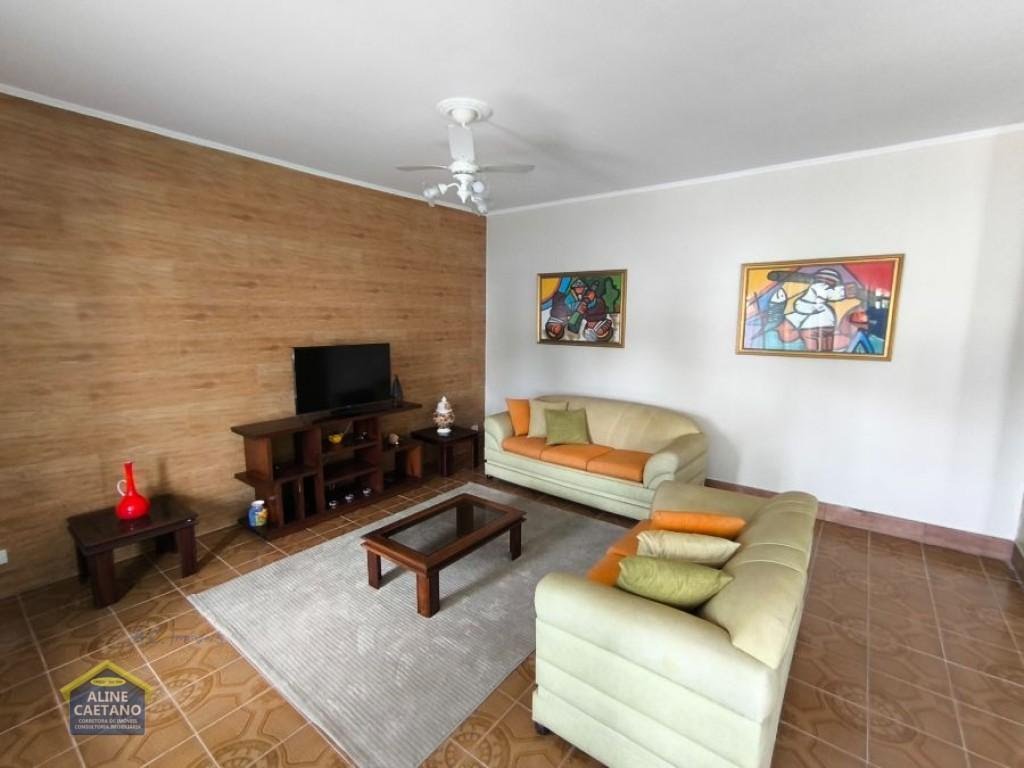 Casa à venda com 3 quartos, 1 suíte, 6 vagas e 257m² no Balneario Flórida, Praia Grande (SP) — foto 10 de 30