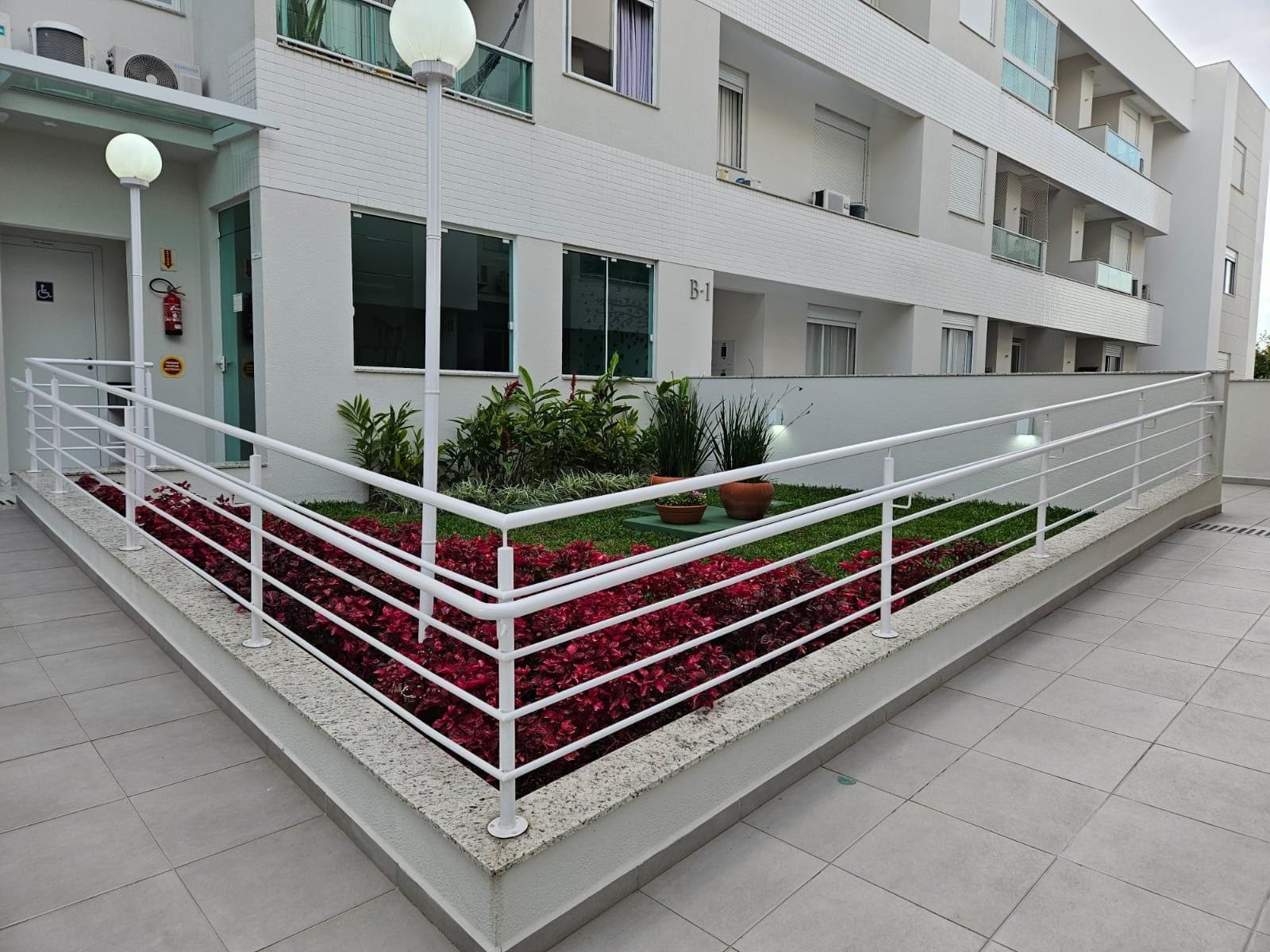 Apartamento à venda com 2 quartos, 1 suíte, 1 vaga e 67m² no Canasvieiras, Florianópolis (SC) — foto 24 de 24