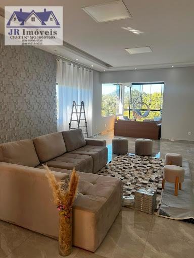 Casa à venda com 5 quartos, 3 suítes, 2 vagas e 300m² no Carneiros, Piranguinho (MG) — foto 7 de 30