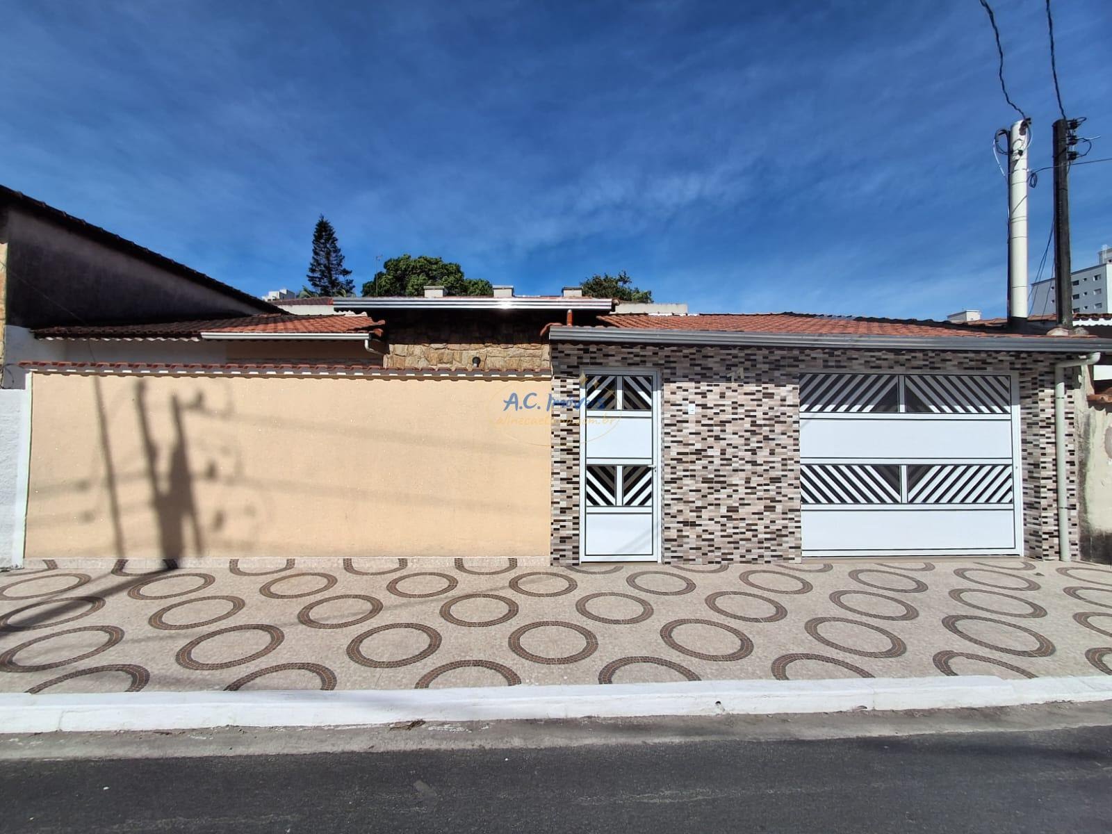 Casa à venda com 2 quartos, 1 suíte, 3 vagas e 95m² no Canto do Forte, Praia Grande (SP) — foto 15 de 16