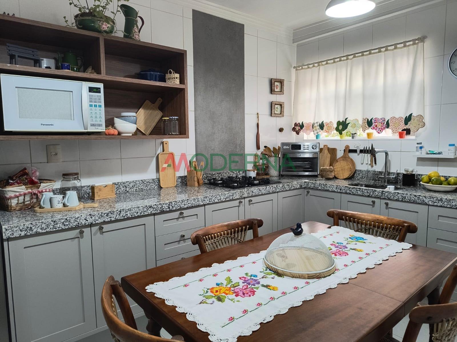 Casa à venda com 3 quartos, 1 suíte, 2 vagas e 162m² no Rudge Ramos, São Bernardo do Campo (SP) — foto 8 de 30