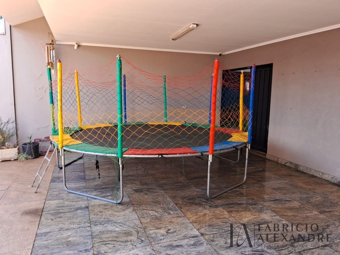 Casa à venda com 5 quartos, 3 suítes, 5 vagas e 421m² no Jardim Francisco Fernandes, São José do Rio Preto (SP) — foto 29 de 30