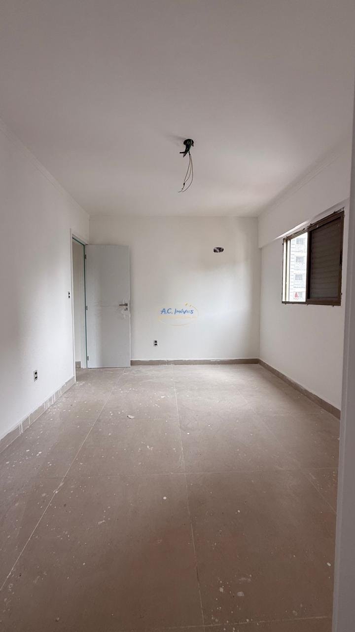Apartamento à venda com 3 quartos, 3 suítes, 2 vagas e 106m² no Canto do Forte, Praia Grande (SP) — foto 18 de 21