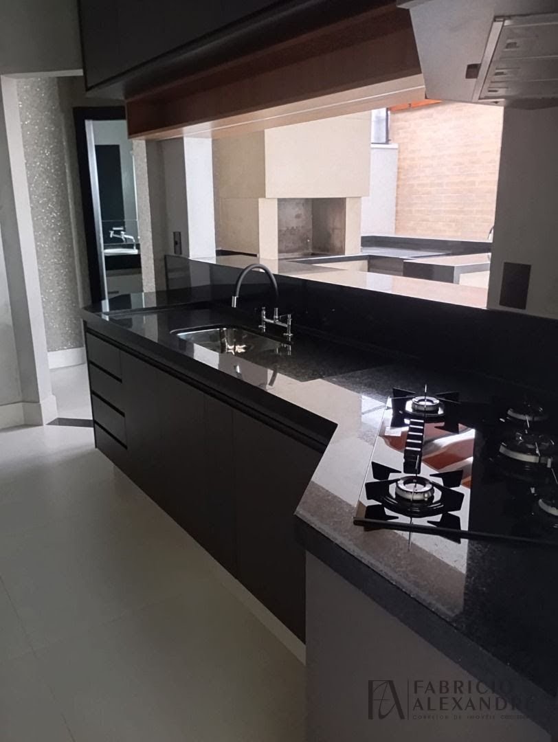 Casa à venda com 3 quartos, 3 suítes, 4 vagas e 215m² no Residencial Gaivota I, São José do Rio Preto (SP) — foto 8 de 30