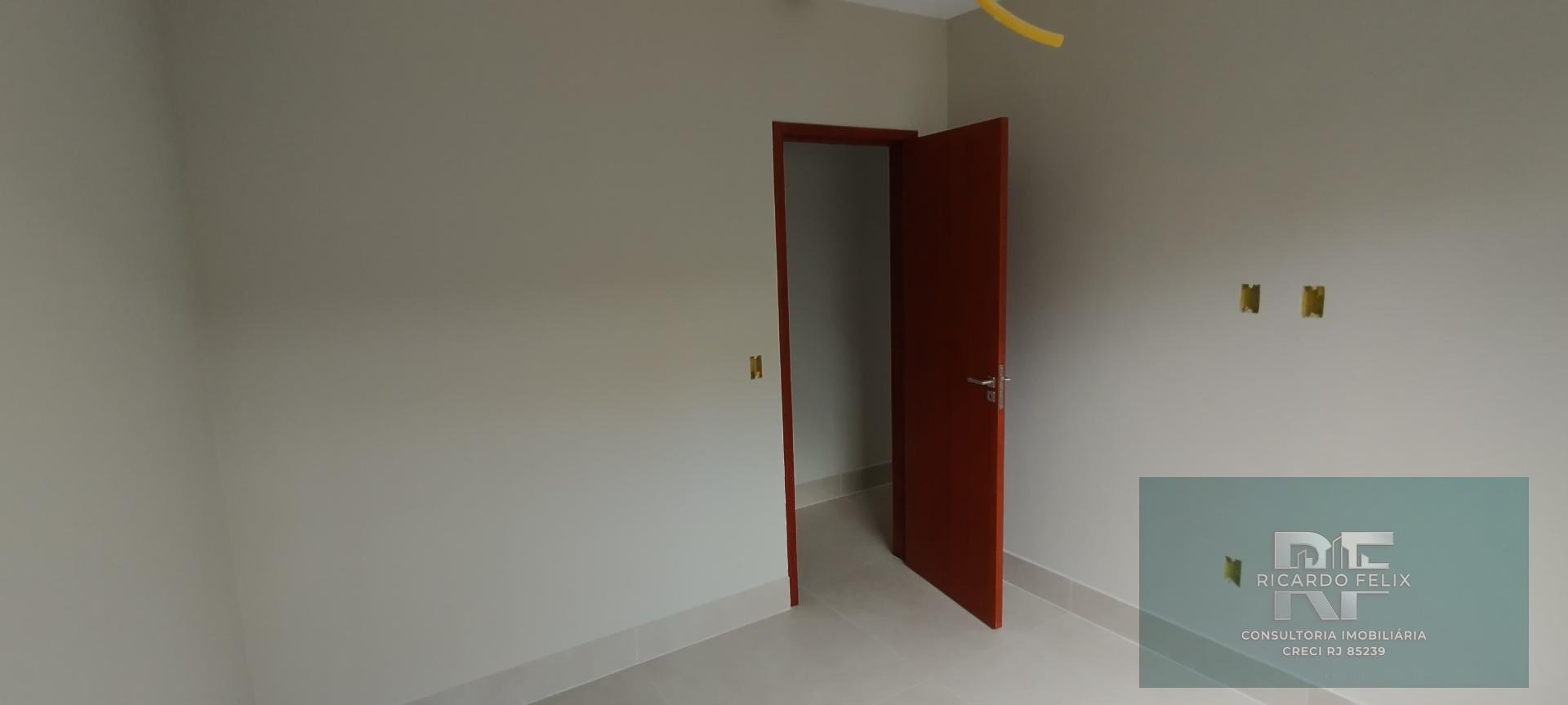 Casa à venda com 4 quartos, 1 suíte, 2 vagas e 102m² no Recreio, Rio das Ostras (RJ) — foto 15 de 19