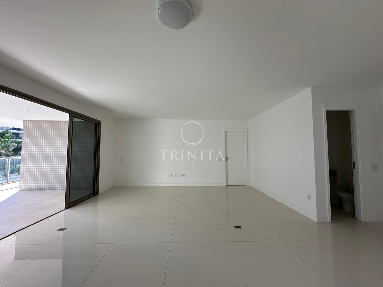 sala-trinitaimobiliaria-orobyornareilhapura