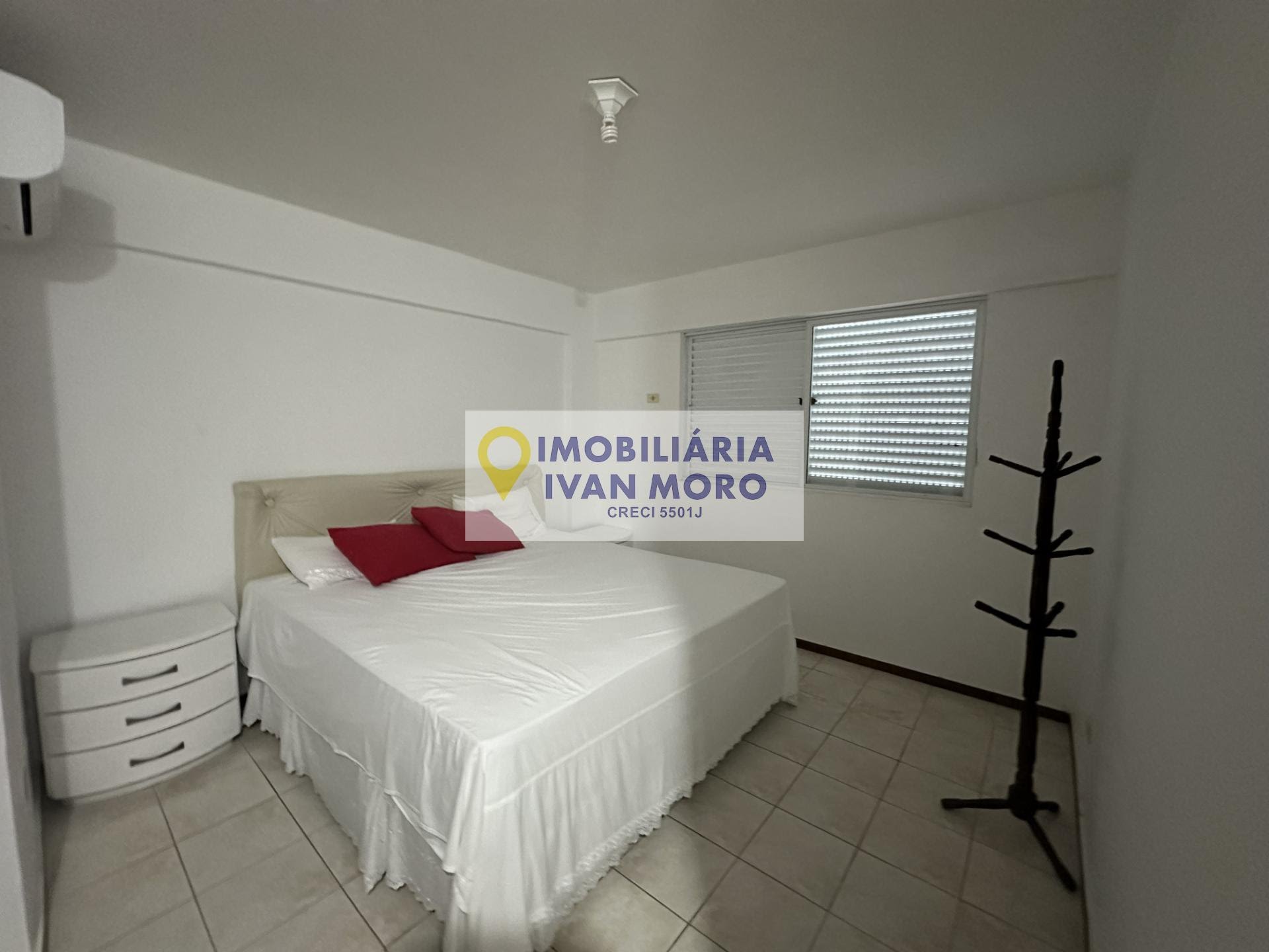 Apartamento à venda com 4 quartos, 2 suítes, 3 vagas e 270m² no Ingleses Norte, Florianópolis (SC) — foto 16 de 22