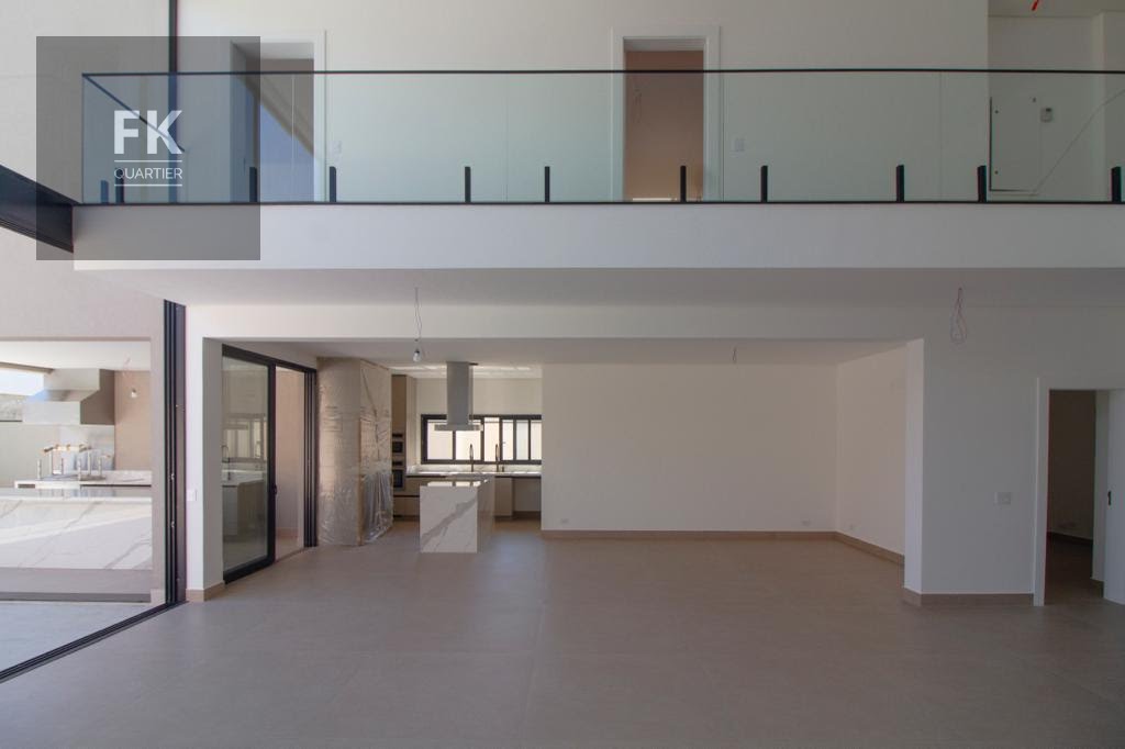 Casa à venda com 4 quartos, 4 suítes, 6 vagas e 430m² no Alphaville Residencial Dois, Barueri (SP) — foto 3 de 30