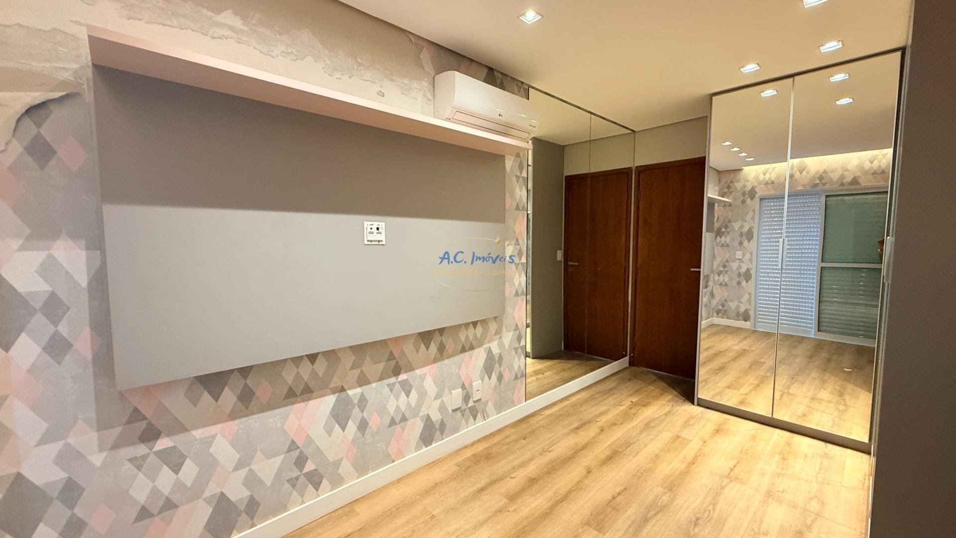 Apartamento à venda com 2 quartos, 1 suíte, 1 vaga e 79m² no Guilhermina, Praia Grande (SP) — foto 29 de 30