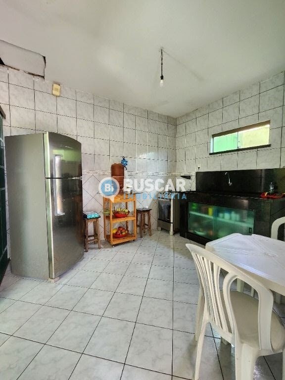 Casa à venda com 3 quartos, 1 suíte, 2 vagas e 250m² no Conceição, Feira de Santana (BA) — foto 4 de 13