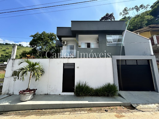 Casa para Venda em Angra dos Reis / RJ no bairro Ponta do Sapê