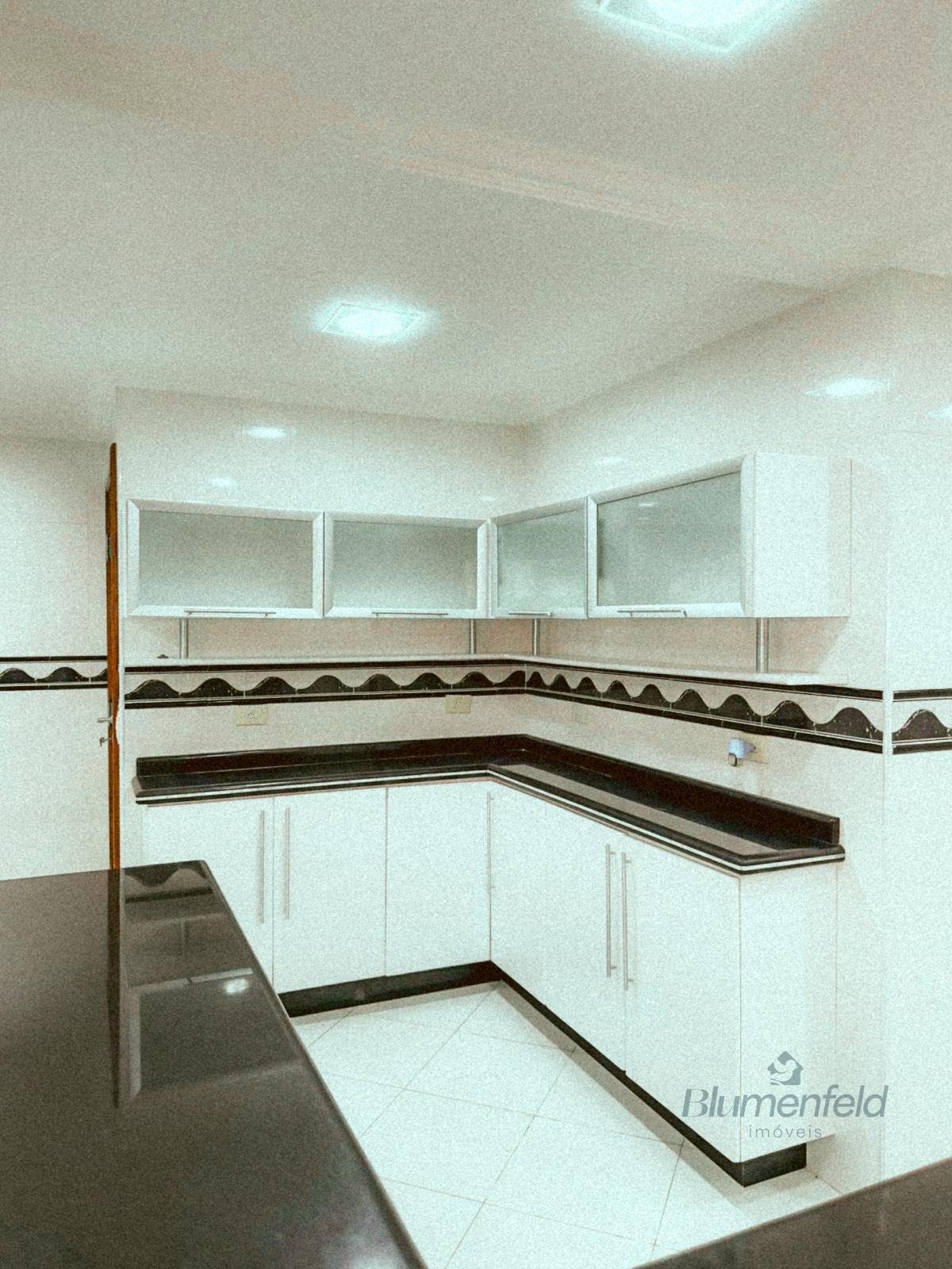 Casa para alugar com 5 quartos, 5 suítes e 10 vagas no Jardim Fazenda Rincão, Arujá (SP) — foto 5 de 30